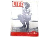 LIFE  April,.22, 1940 "DUDE OUTFIT" American Weekly News Magazine 
