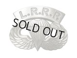 Deadstock US.Military Pins #619 US ARMY AIRBORNE "L.R.R.P." Pins