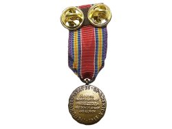 画像2: Deadstock US.Military Pins #629 World War II Victory Medal (US) Pin & Ribbon 