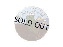 画像1: Deadstock US.Military Pins #686 United States NAVY SEALs TEAM5 Pin(D)