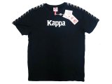 Kappa Logo Tape Tee Regular Fit  黒 カッパ オミニ ロゴ テープ Tシャツ