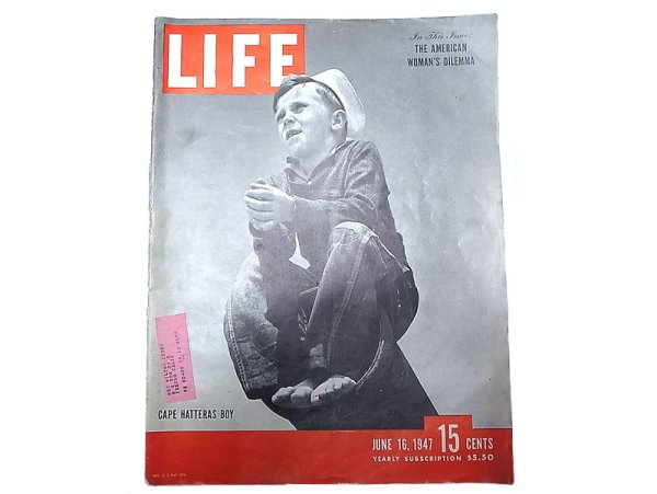 画像1: LIFE  June,.16, 1947 "CAPE HATTERAS BOY" American Weekly Magazine ライフ (1)