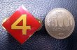 画像3: Deadstock US.Military Pins #692 USMC 4th Marine Division 第4海兵師団 中 (3)