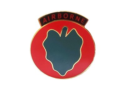 画像1: Deadstock US.Military Pins #704 AIRBORNE 24th Infantry Division 第24歩兵師団