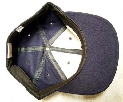画像1: Deadstock 1981'S US.NAVY(米海軍） New Era Baseball Cap 紺 Made in USA